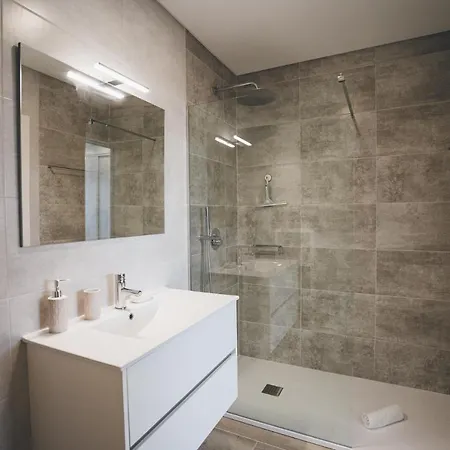 Вилла Purple Beach Villa *